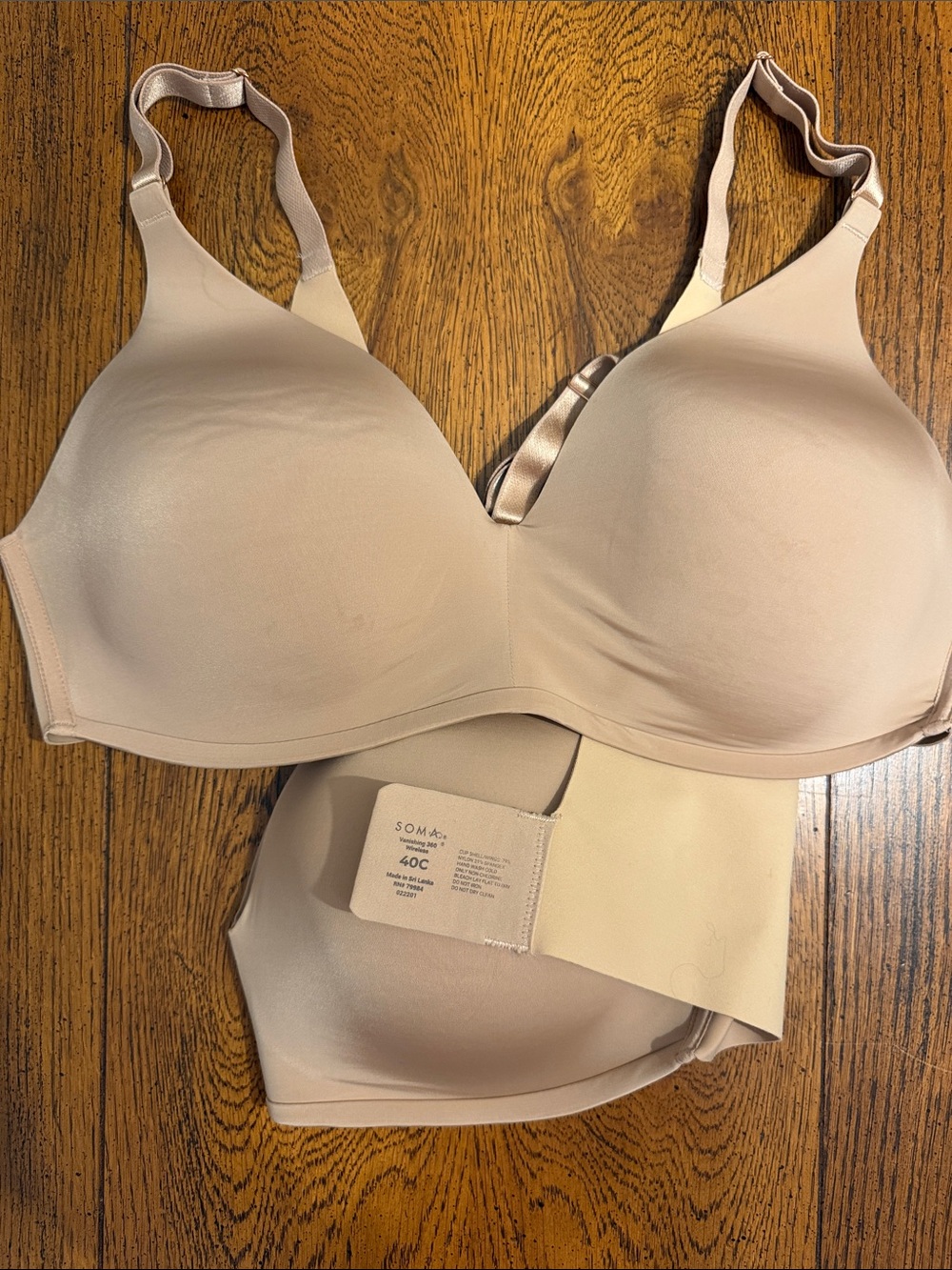 Beige Women's Seamless T-Shirt Bra - Soft Support